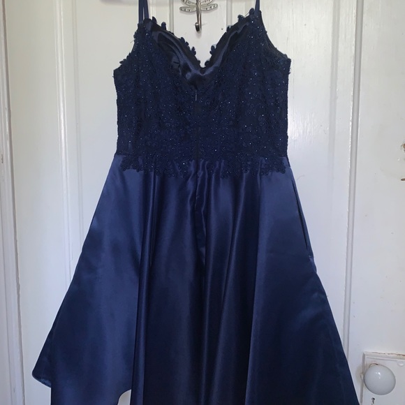 Navy Blue Formal Dress 💙 - Picture 1 of 3